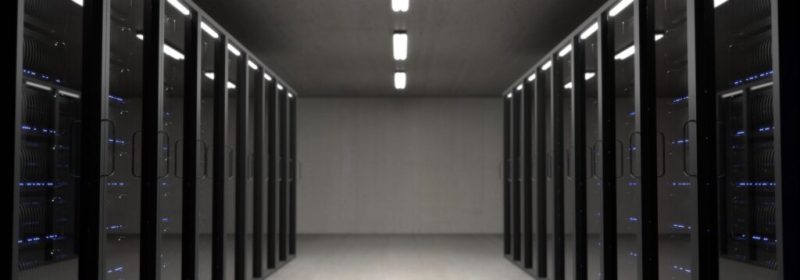 Infrastructure serveur — baies et réseau